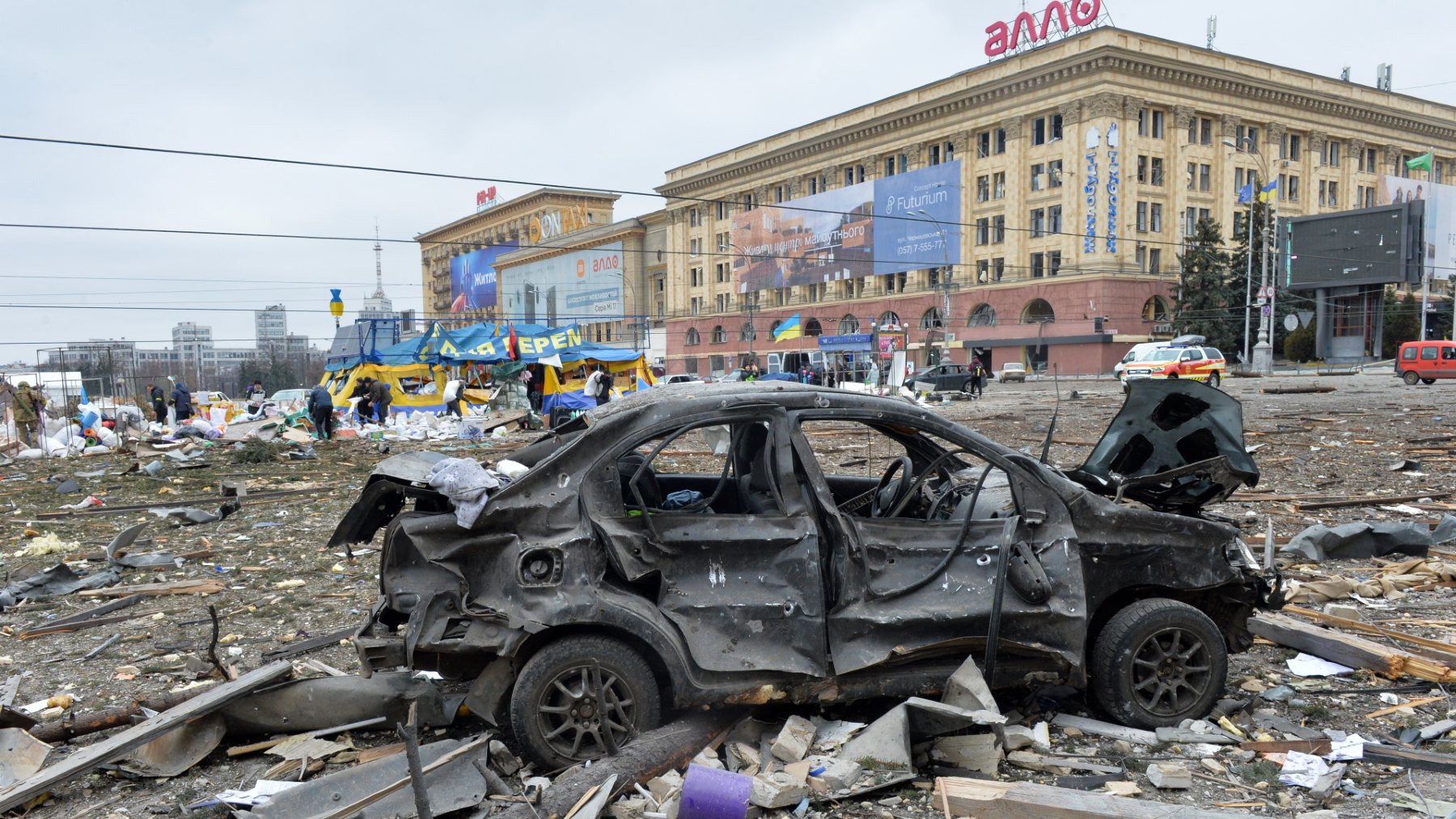 Los destrozos en la ciudad ucraniana de Járkov tras los ataques rusos. (Foto: AFP)