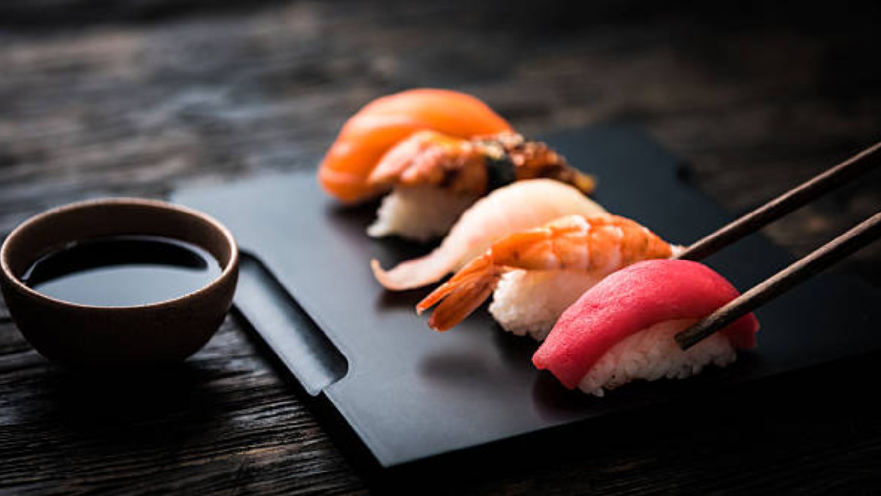 Descubre el porqué siempre te apetece el sushi