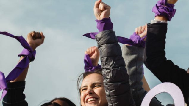 origen día mujer