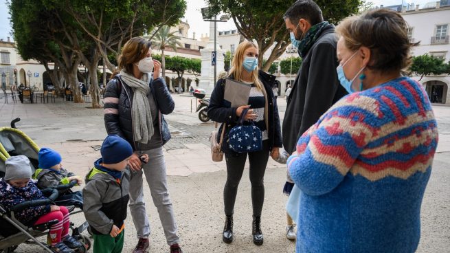 Almería empadrona a una docena de refugiados llegados de Ucrania y ofrece escolarización a menores