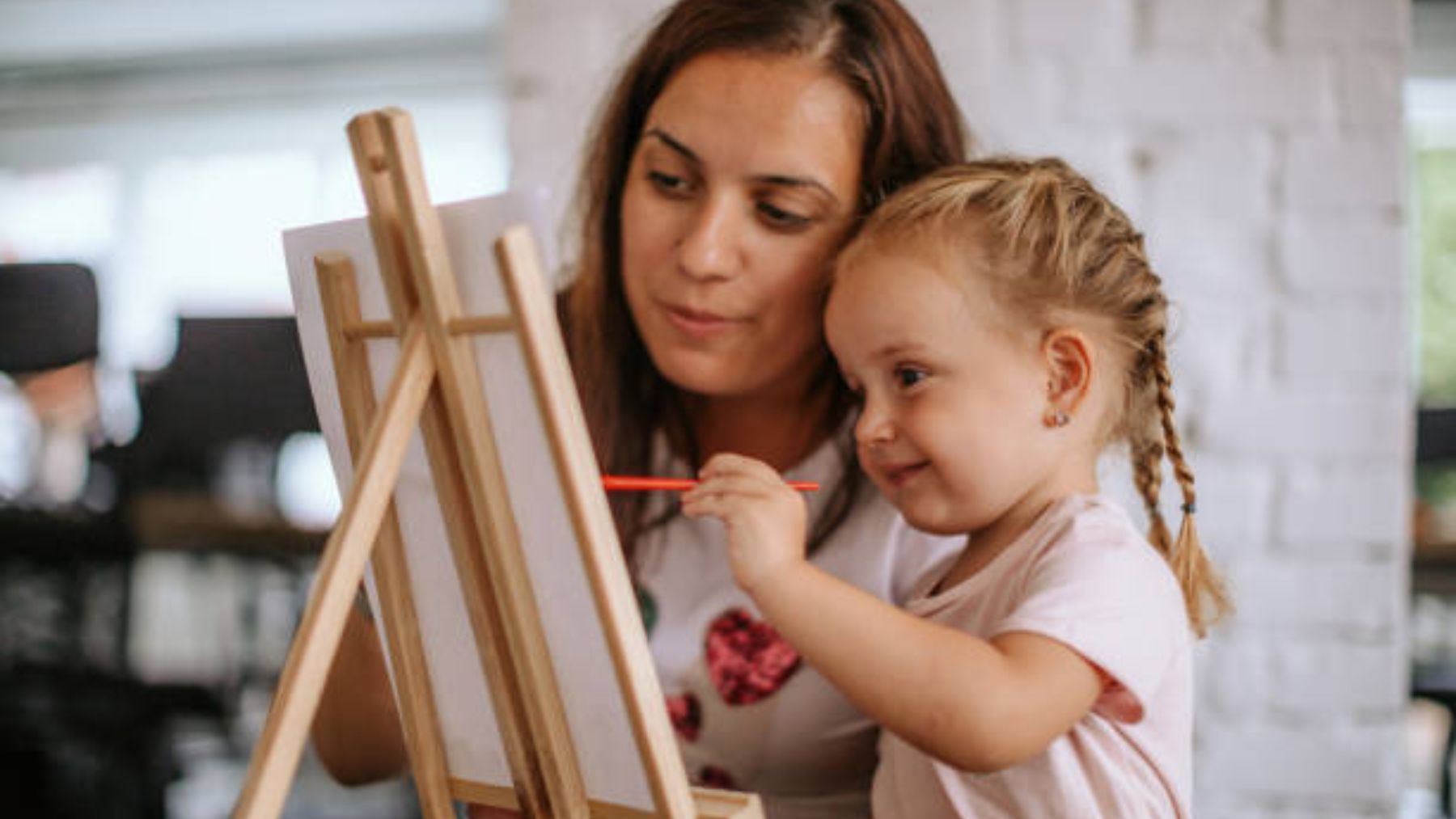 Descubre los beneficios que tiene dibujar para los niños
