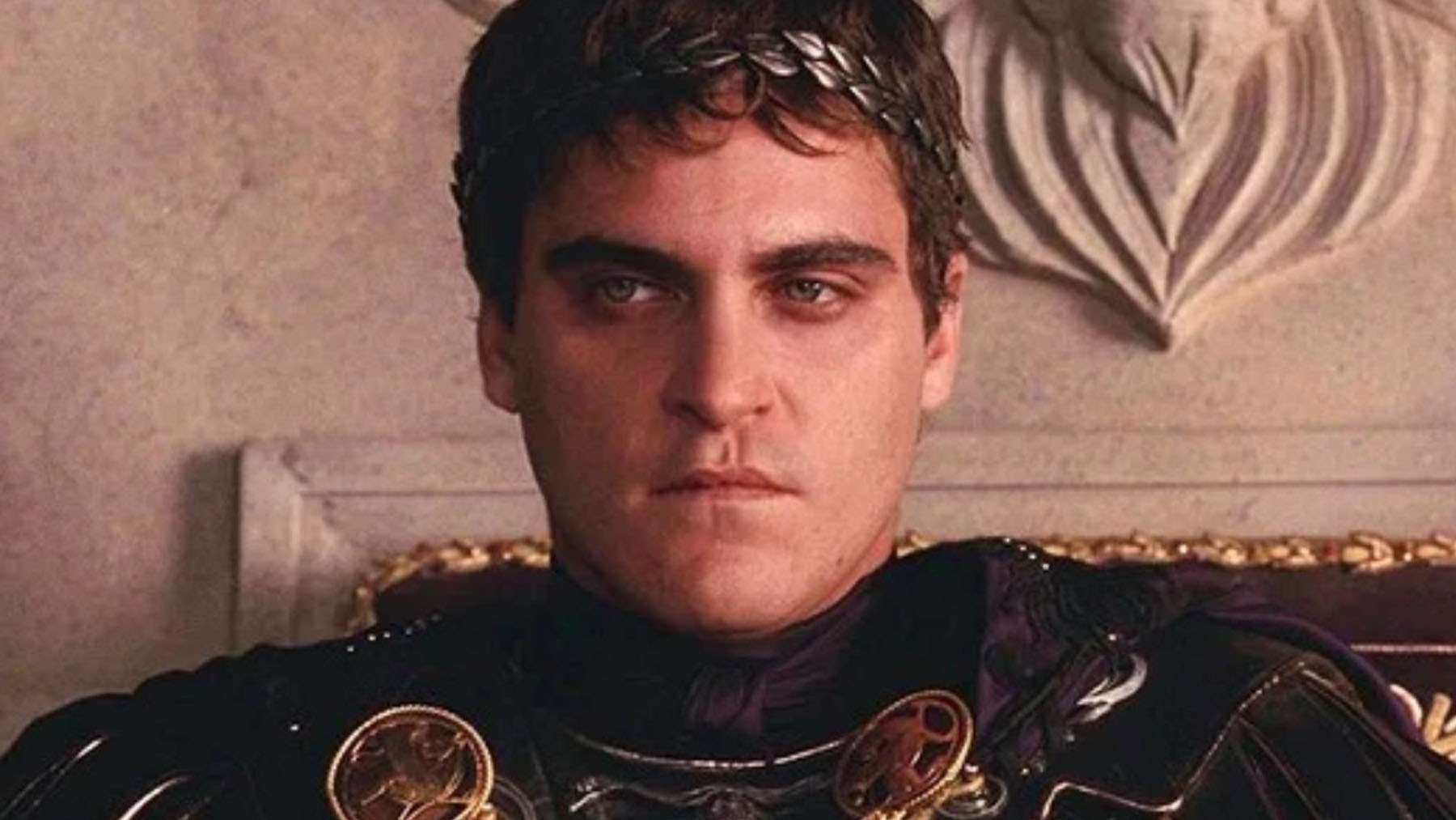 Joaquin Phoenix como el emperador romano Comodo (Universal Pictures)