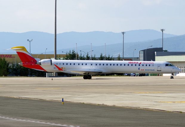 El vuelo charter de Iberia con el que han viajado los ministros.