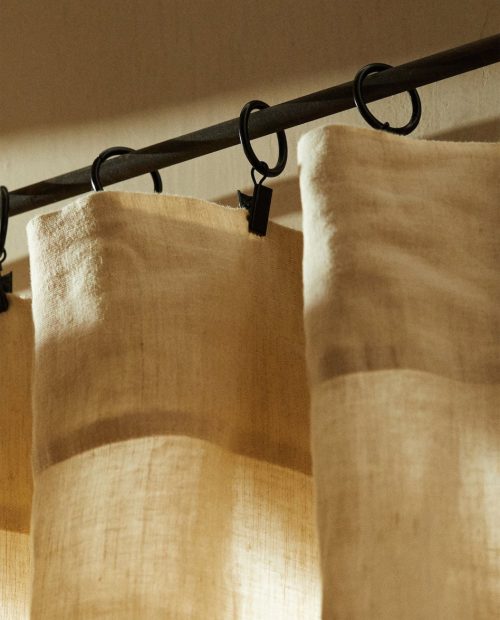 Zara Home tiene la solución a la suciedad en tus cortinas por menos de 10 euros