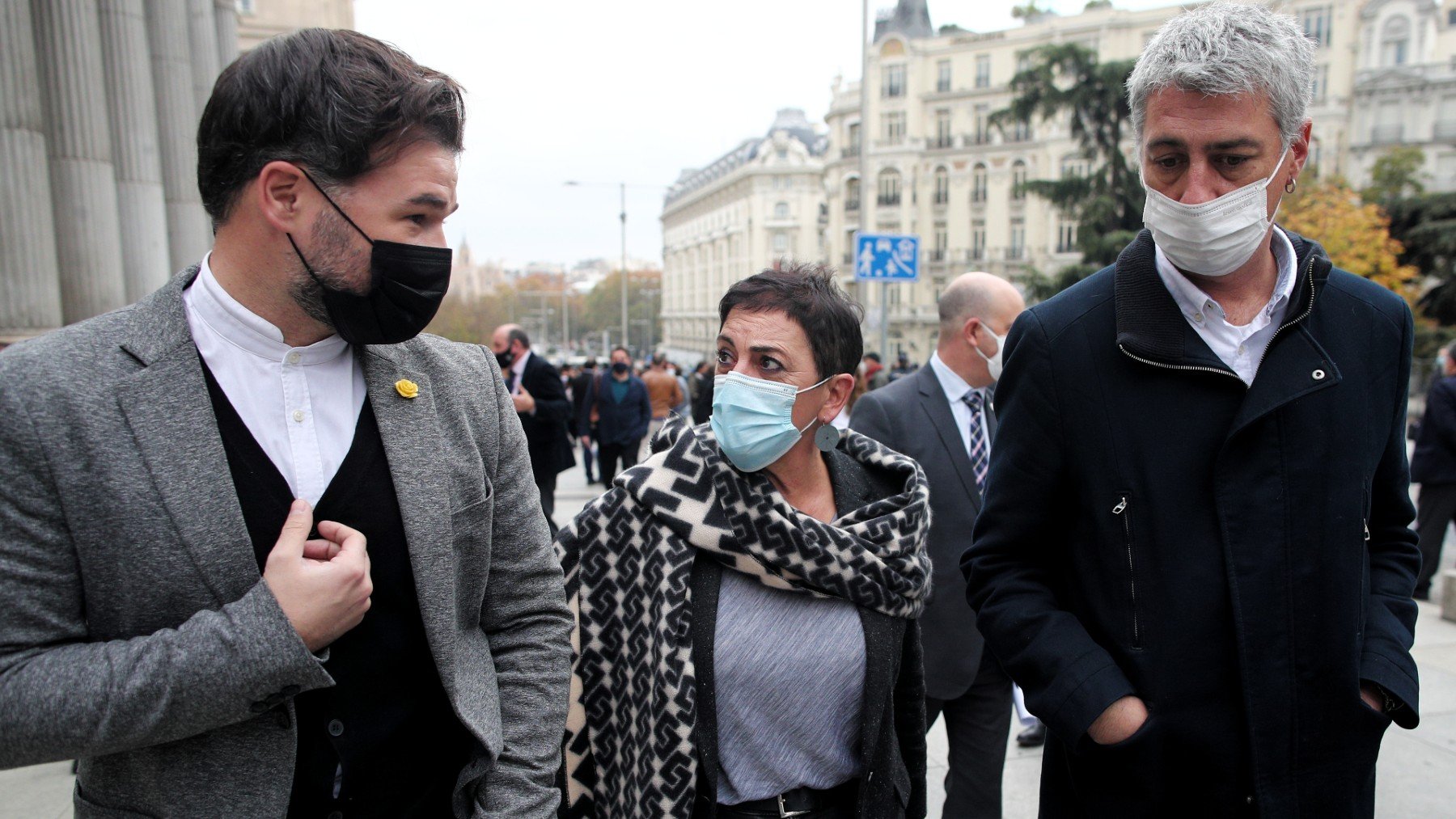 Gabriel Rufián (ERC), Mertxe Aizpurua (EH Bildu) y Oskar Matute (EH Bildu). (Foto: EP)