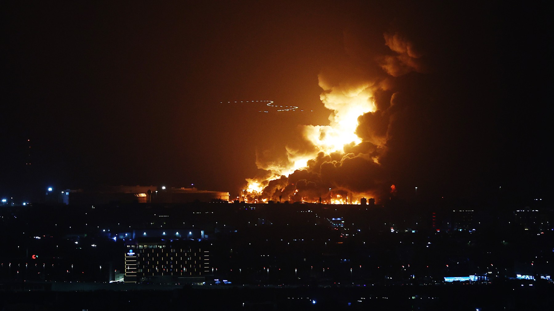 Una explosión cerca del circuito de Jeddah. (Getty)