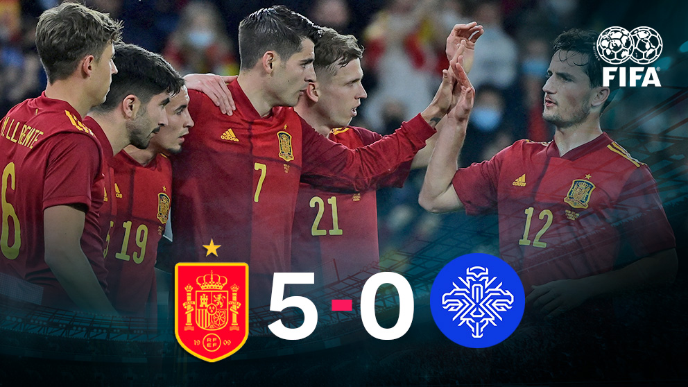 España goleó a Islandia en Riazor. (AFP)
