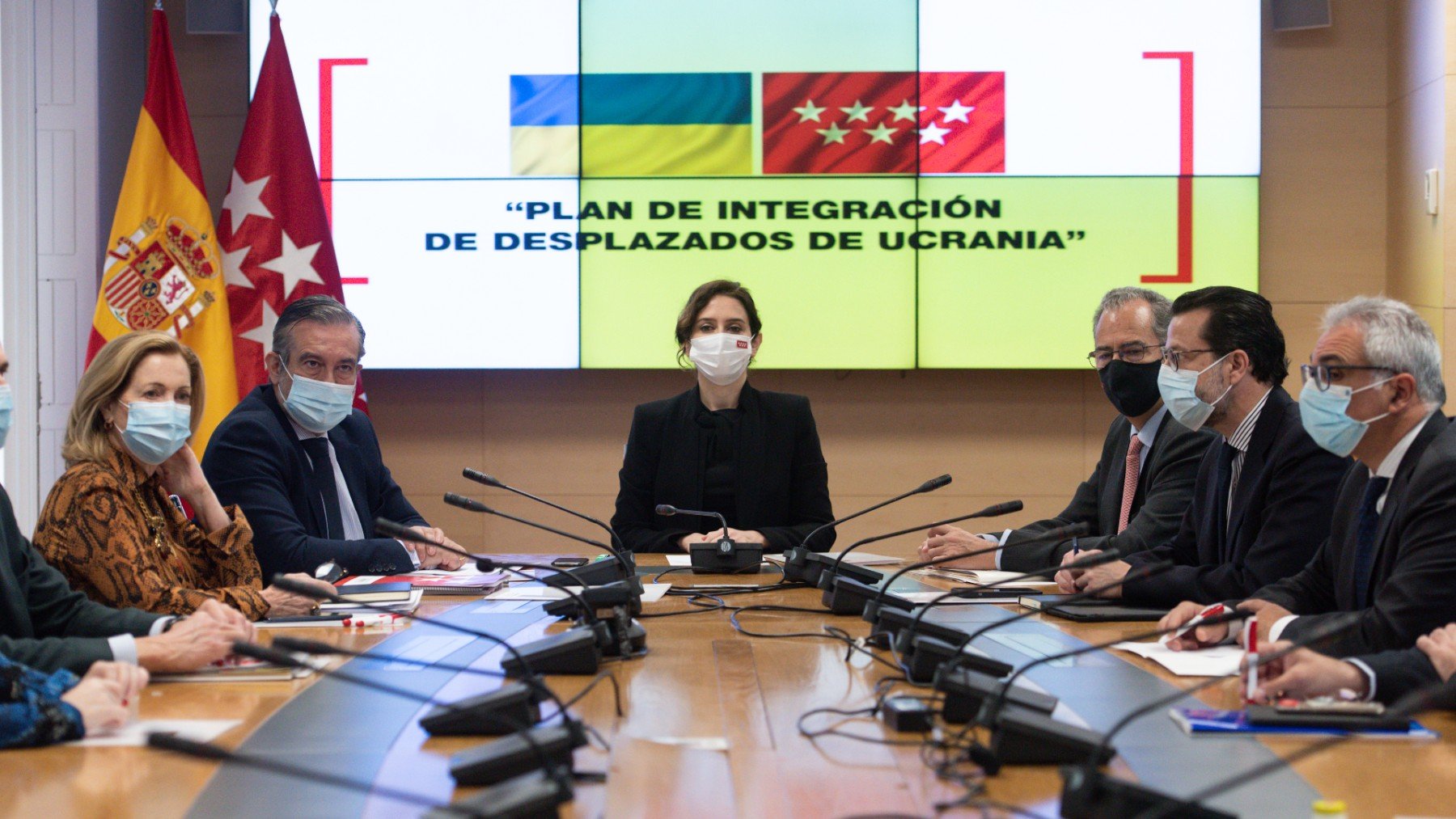 La presidenta de la Comunidad de Madrid, Isabel Díaz Ayuso, y sus consejeros.