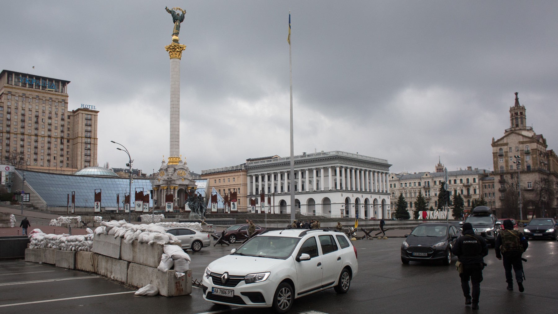 El centro de Kiev preparado para el ataque ruso.