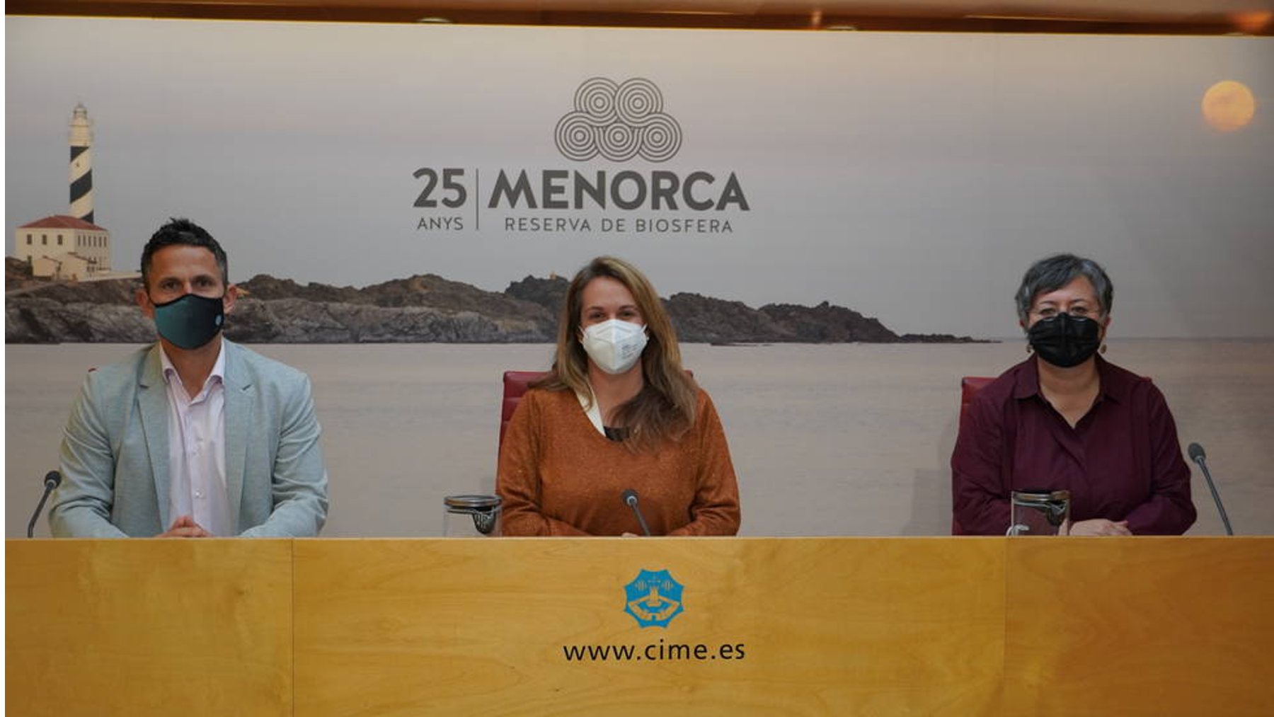 El gobierno del Consell de Menorca presentando la Ley de la Biosfera.