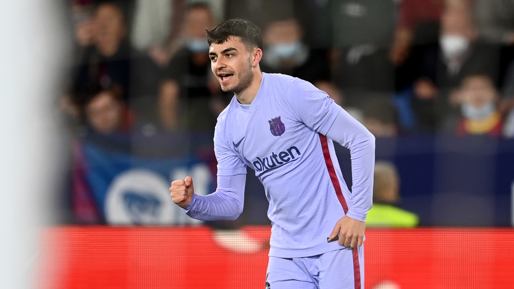 Pedri celebra su gol ante el Levante. (Getty)