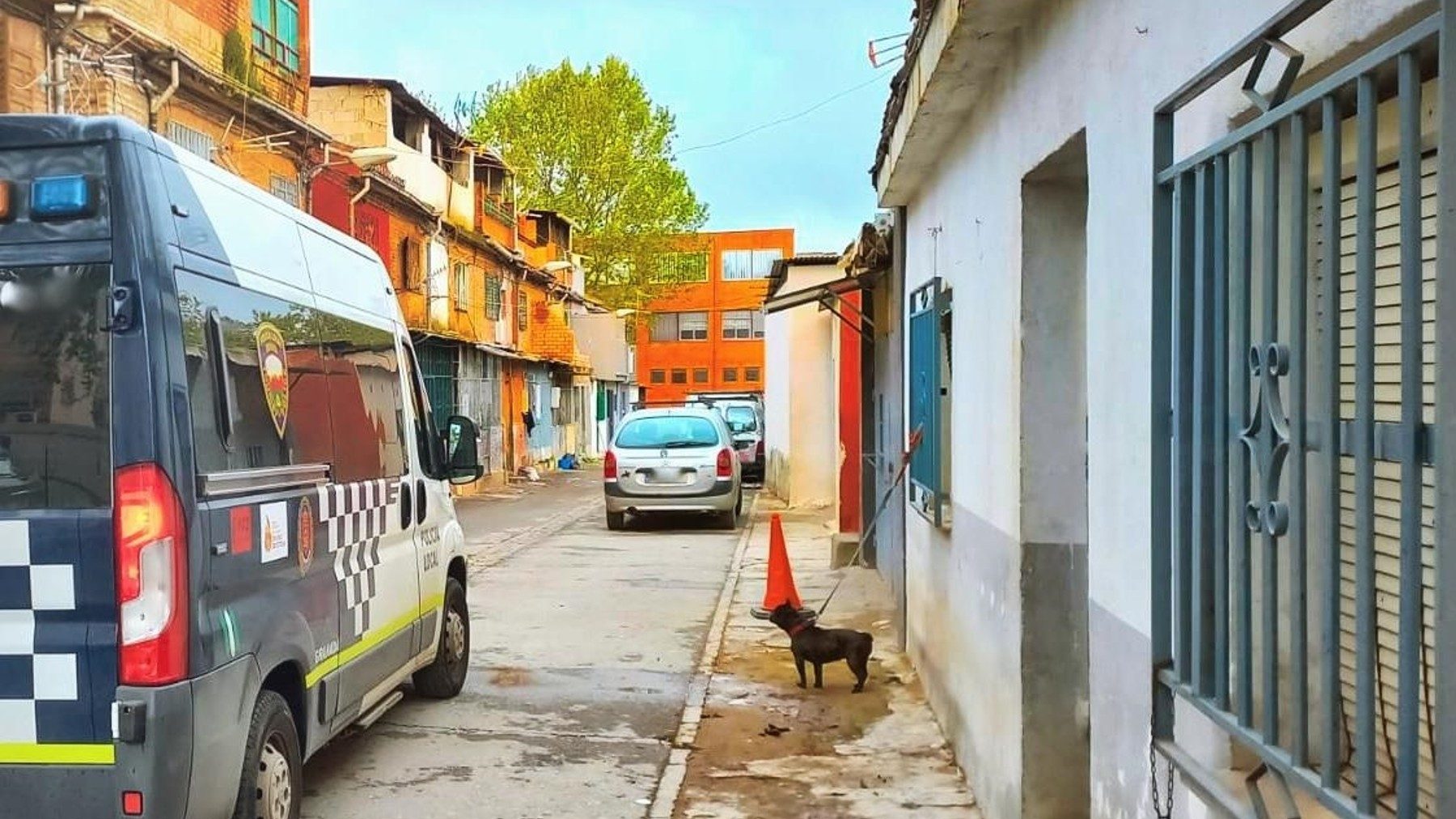 Zona de la detención del delincuente en la zona norte de Granada (@PoliciaGr).