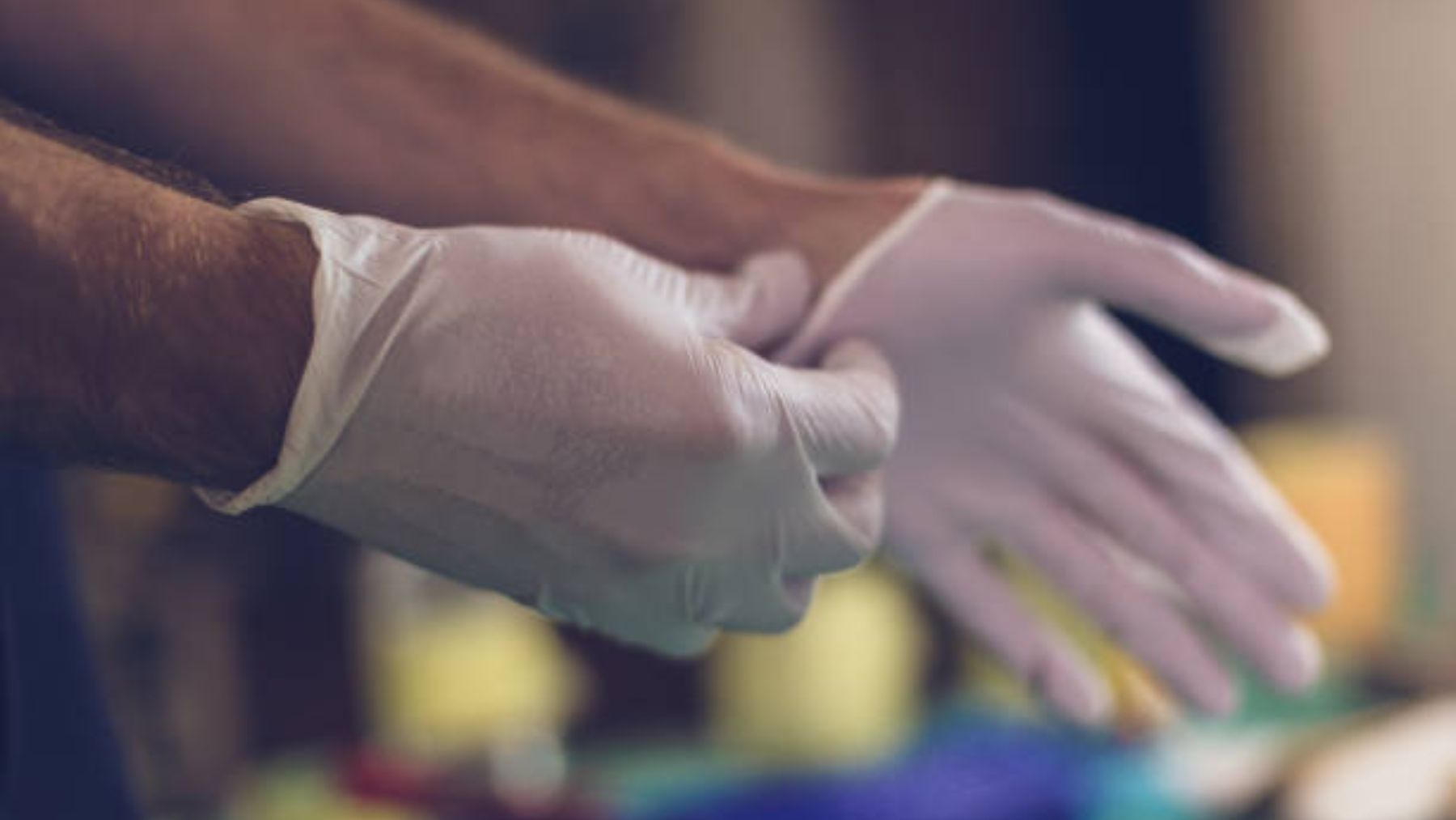 Descubre como se originaron los guantes quirúrgicos