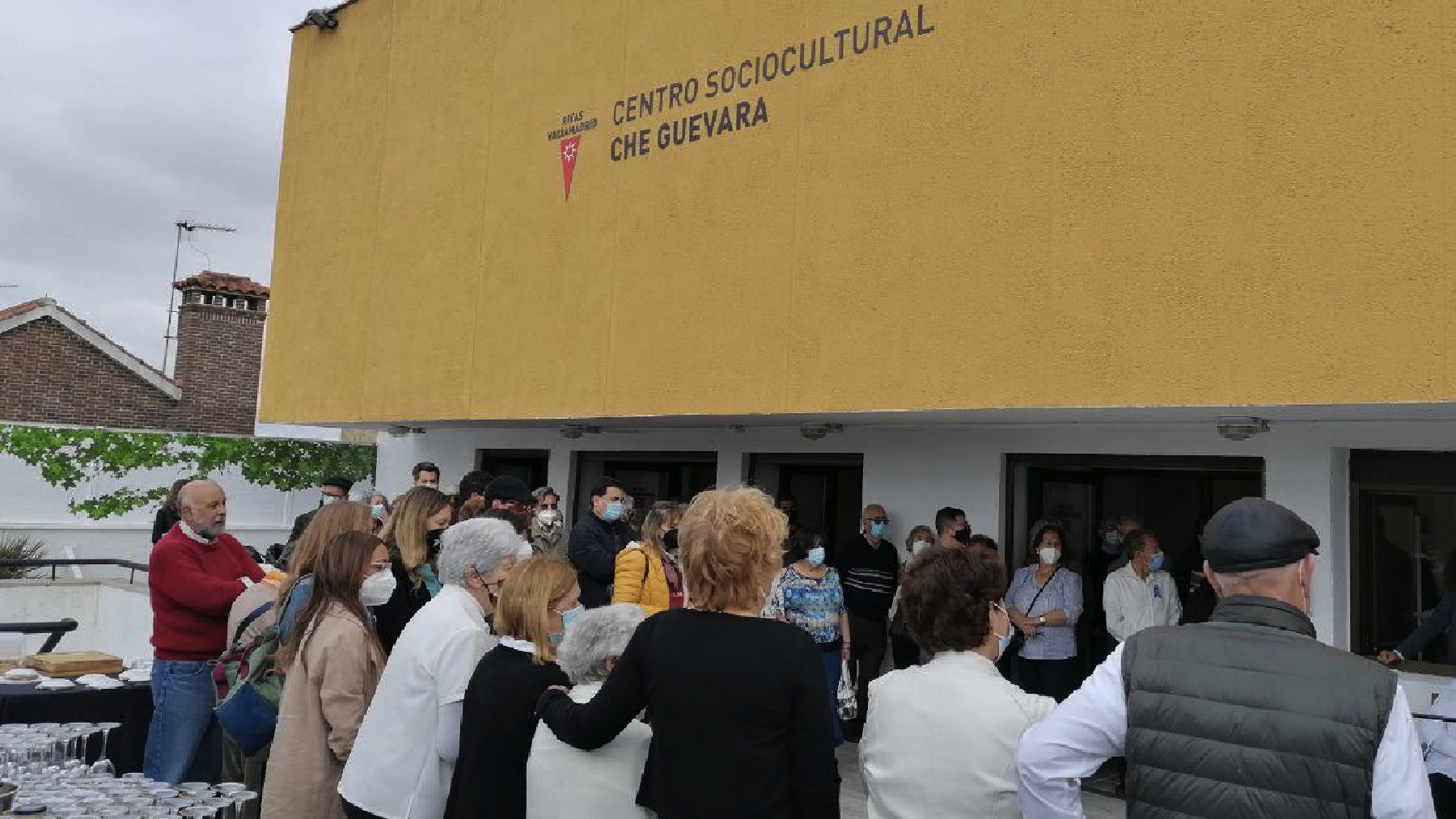 El alcalde de Rivas inaugura un centro cultural en honor al sanguinario, racista y homófobo Che Guevara