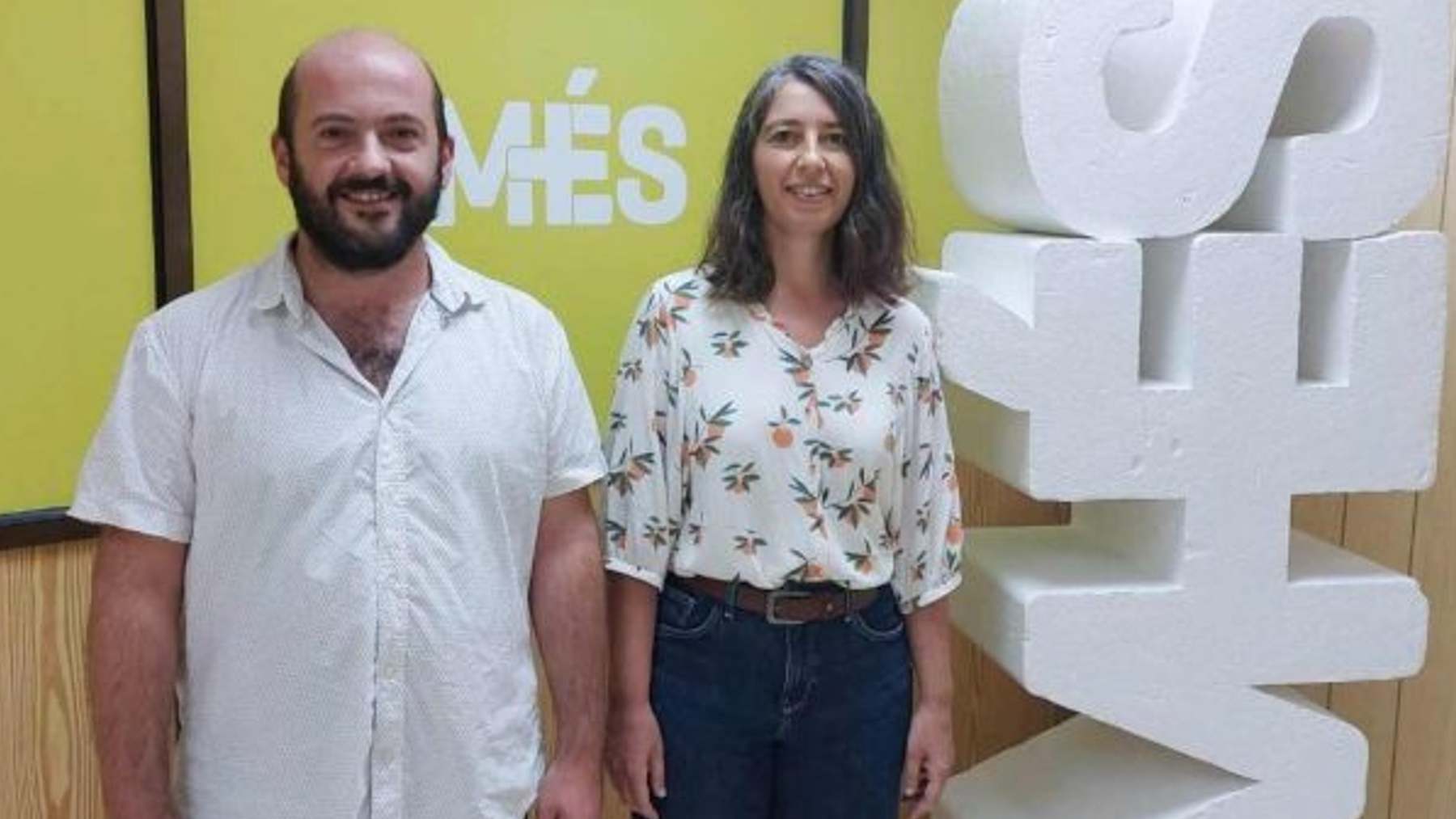 Los candidatos de Més al Ayuntamiento de Palma, Neus Truyol y Miguel Ángel Contreras.