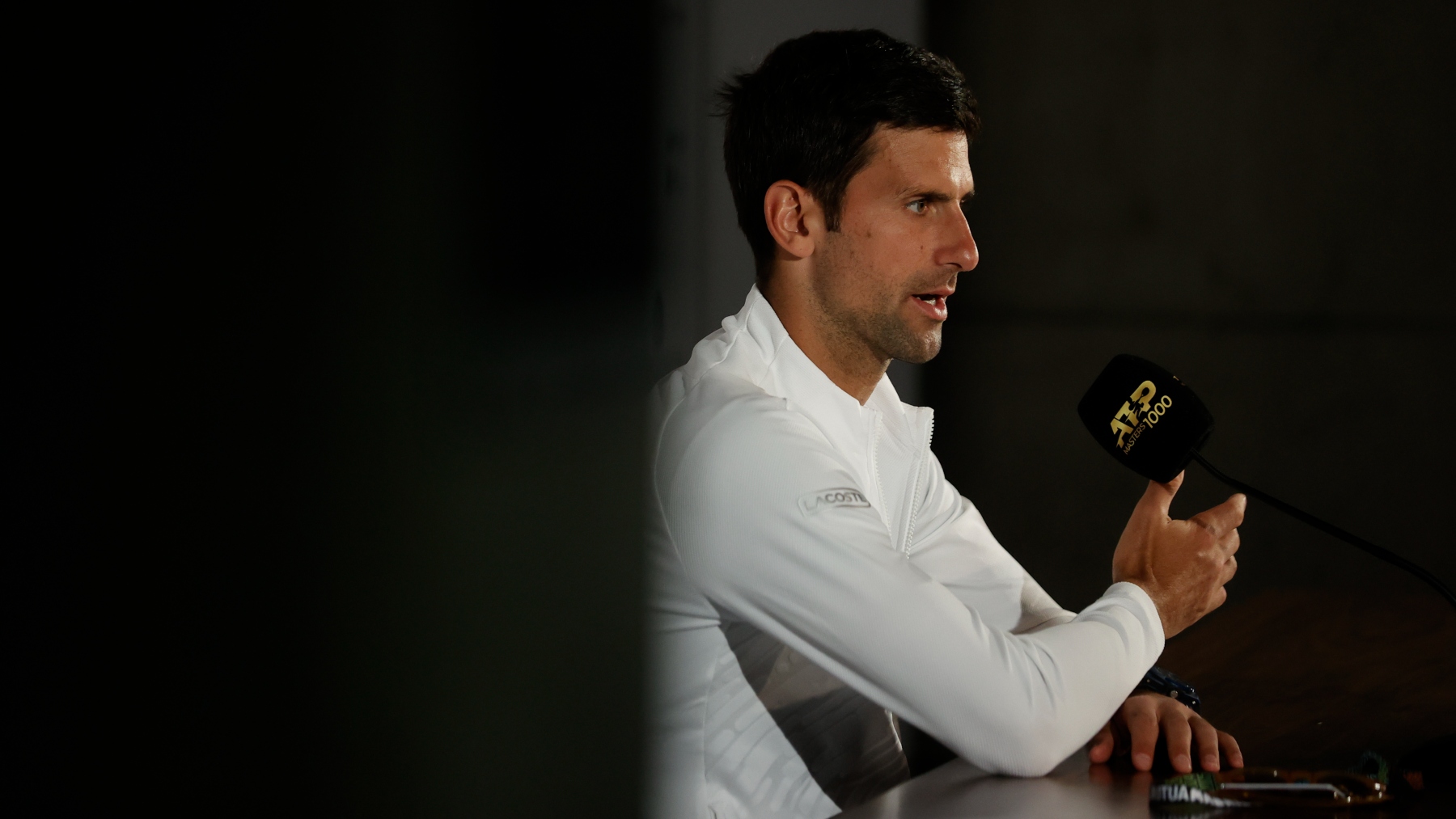 Novak Djokovic, en rueda de prensa. (EFE)