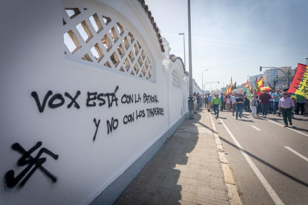 Pintada contra Vox