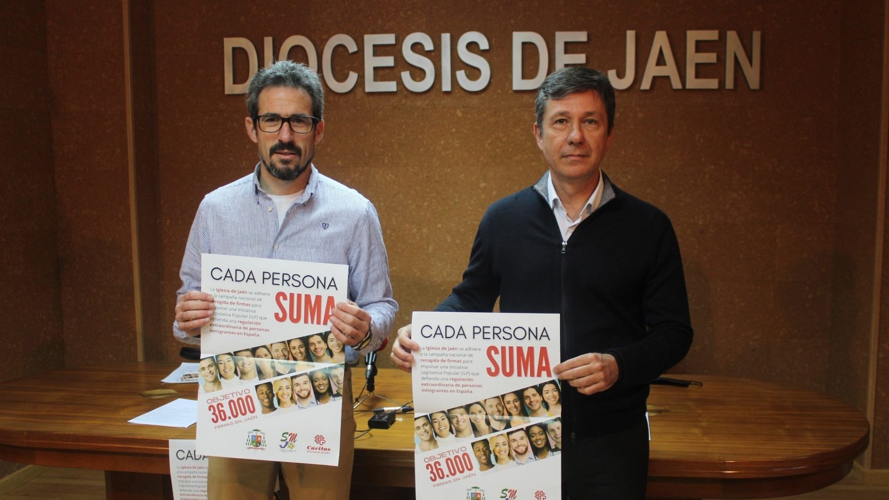 La Diócesis de Jaén recoge firmas para impulsar la regulación de medio millón de inmigrantes ilegales (CÁRITAS).
