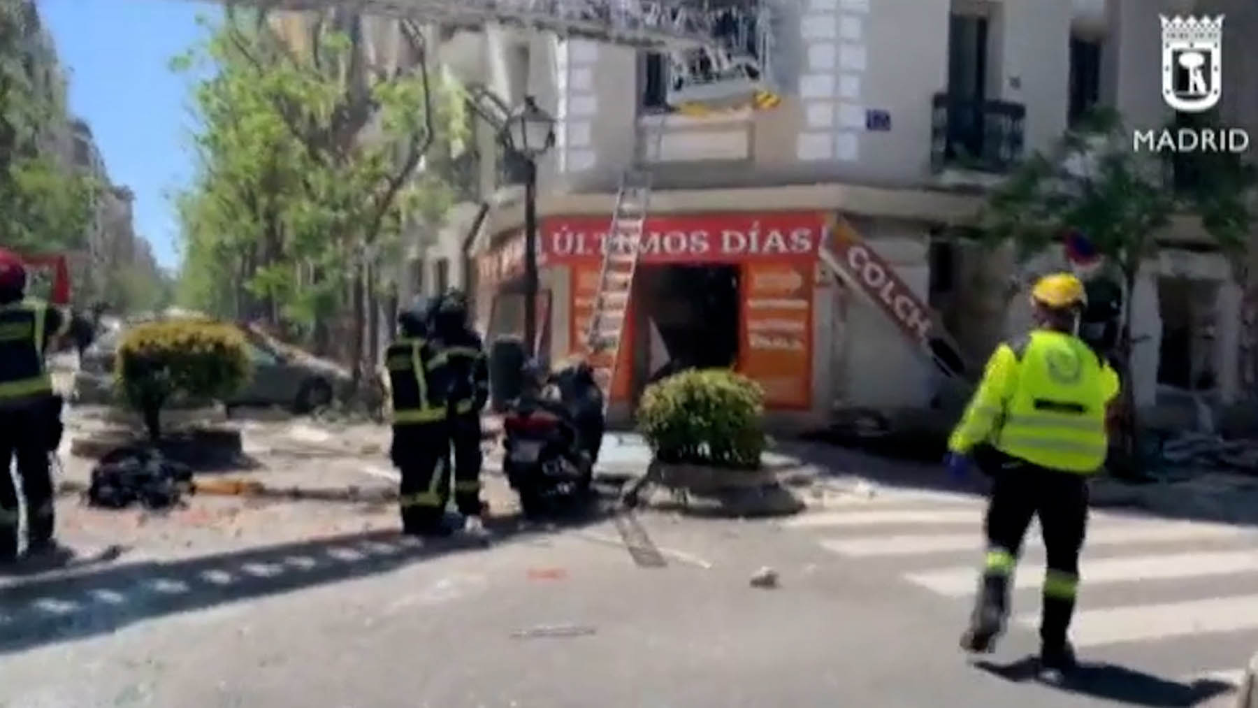 Encuentran los cuerpos sin vida de los dos desaparecidos en la explosión de un edificio en Madrid