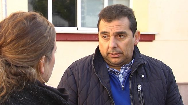 el alcalde, Basilio Carrión (PSOE), ha instado a los vecinos a cesar las quejas y dejar que la investigación siga su curso.