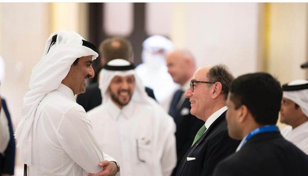 El emir Tamim bin Hamad Al Thani, y el presidente de Iberdrola, Ignacio Sánchez Galán, el pasado mes de marzo en Doha.