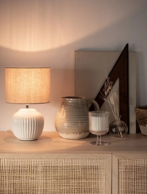 La lámpara más buscada de Maisons du Monde está a 20 euros y quedará genial en tu salón