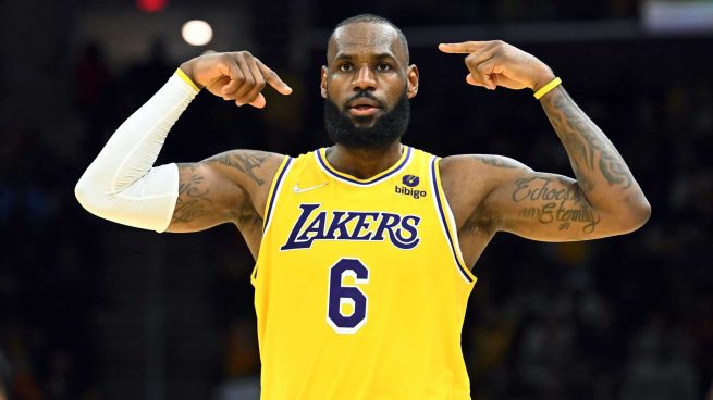 LeBron James renueva con los Lakers: firma dos temporadas por 97,1 millones  de dólares