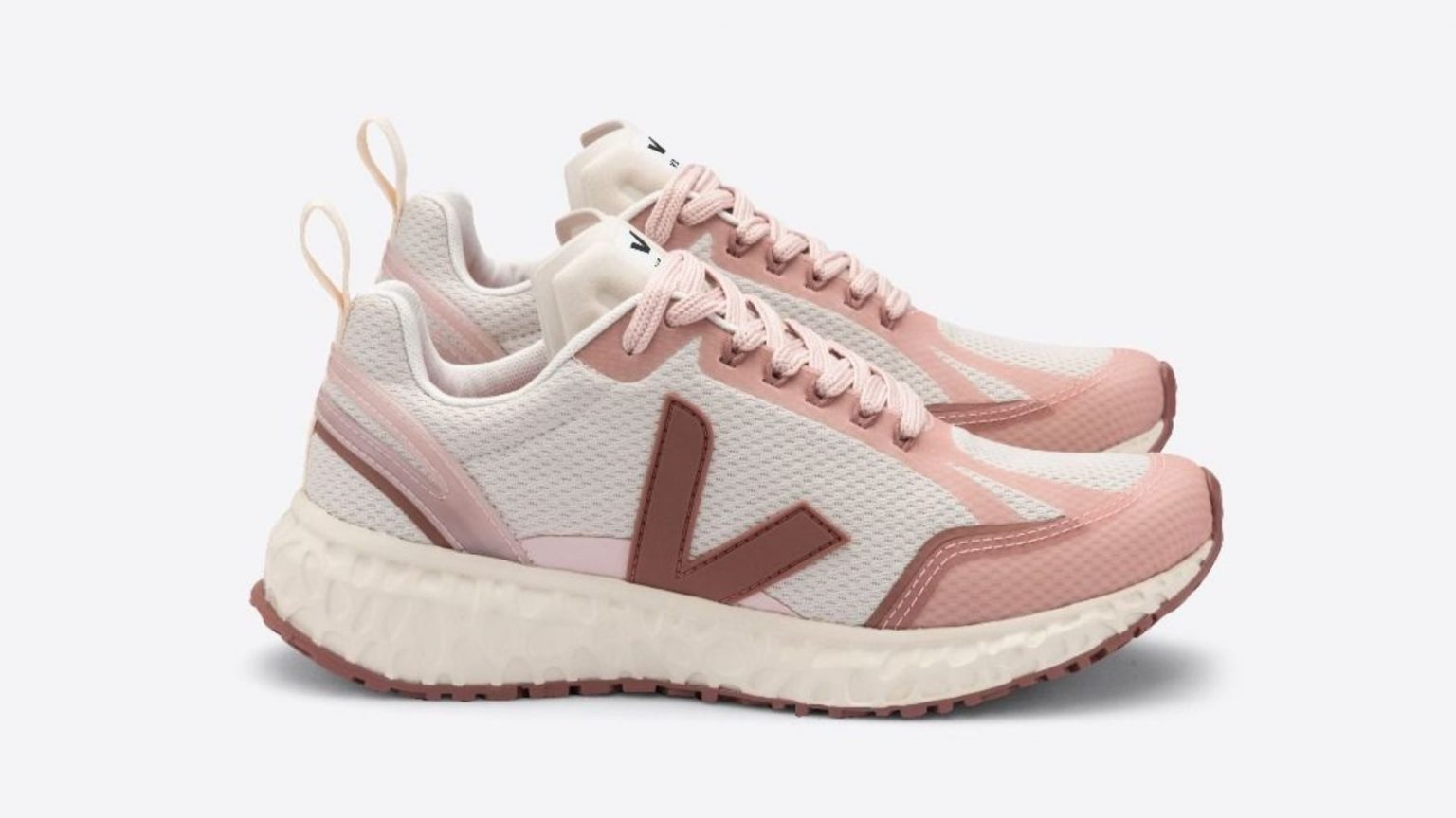 ¿Conoces el outlet de Veja? Los 10 mejores descuentos para vestir como