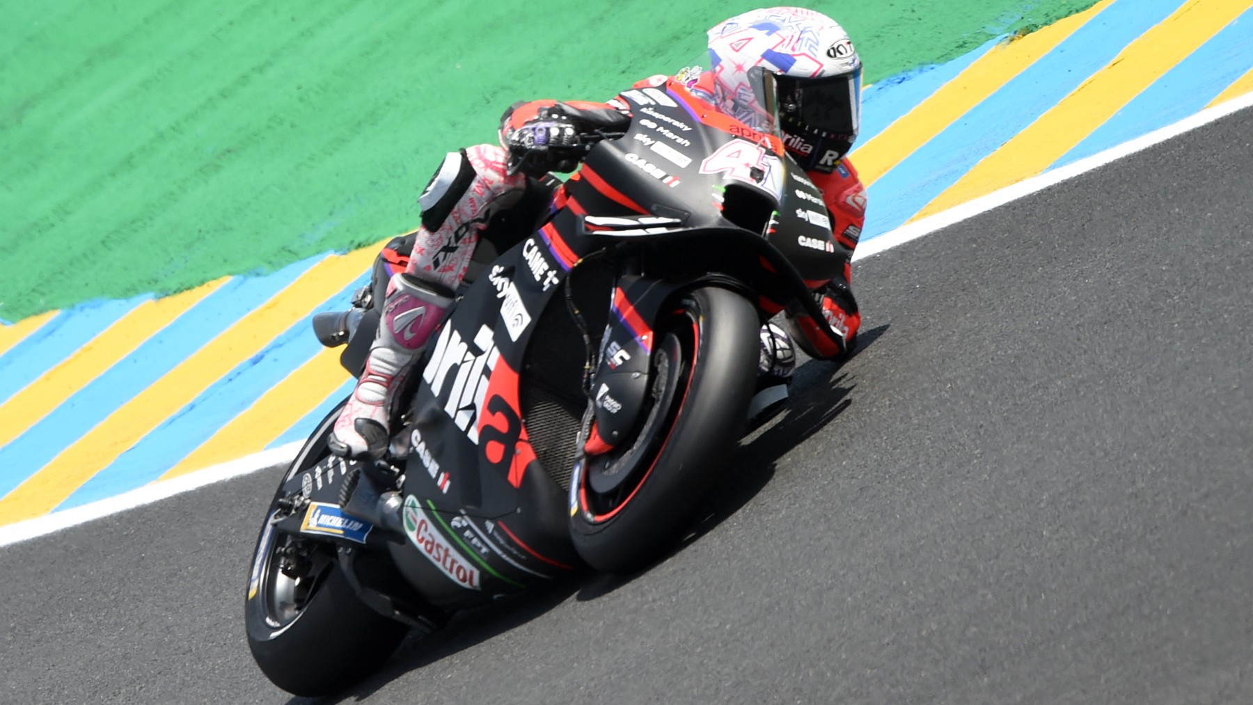 Aleix Espargaró durante el GP de Francia de MotoGP. (AFP)