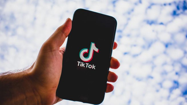 ¿Cómo usar el filtro de TikTok que te hace llorar?