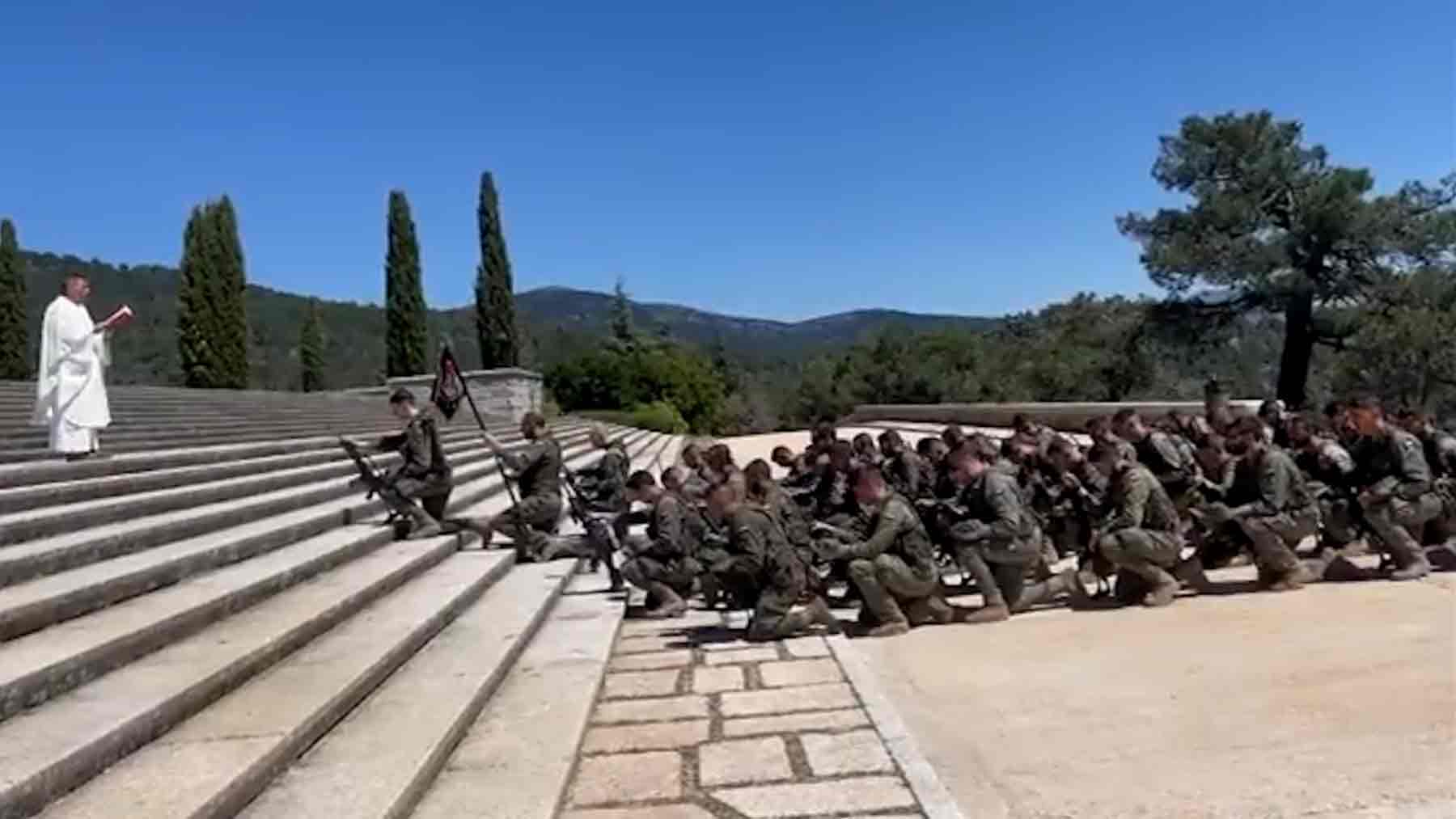 Una unidad del Ejército en el Valle de los Caídos.