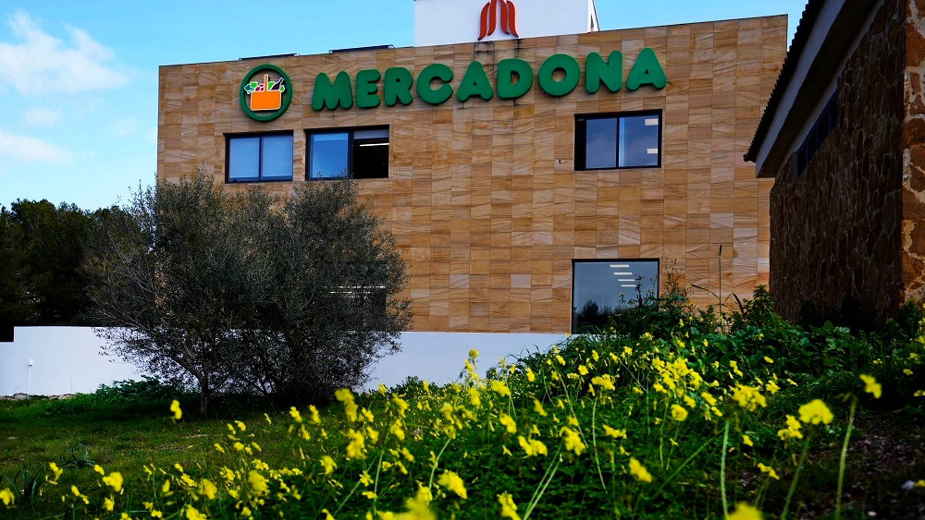 Supermercado de Mercadona en Puig de Ros, Llucmajor.