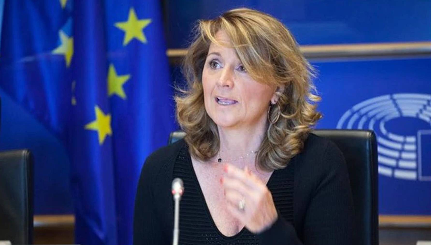 Rosa Estarás.