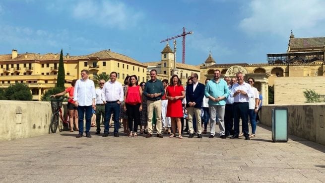 Francina Armengol junto a Juan Espadas este domingo en un acto electoral celebrado en Córdoba.