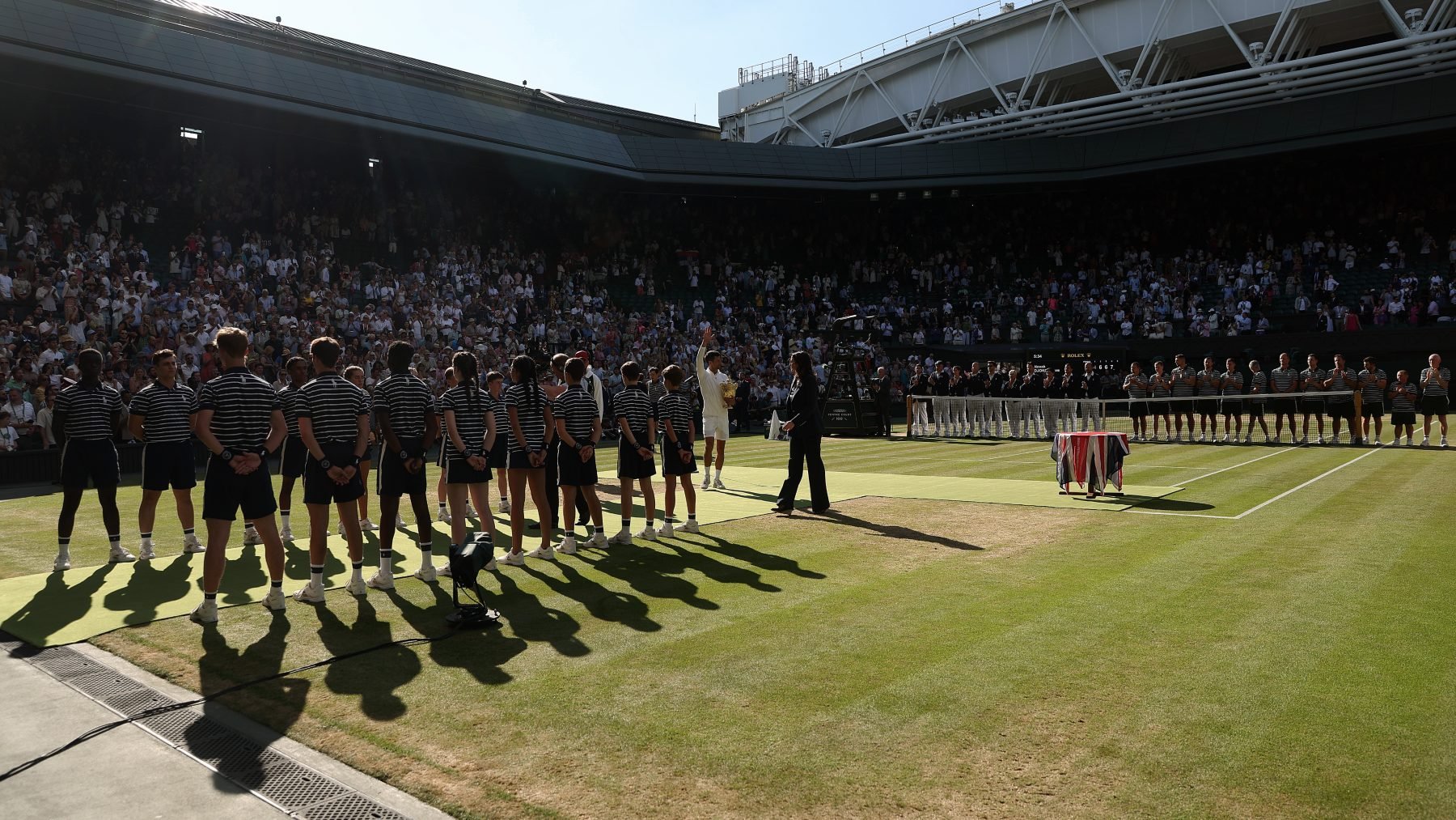 Imagen de la ceremonia de entrega de premios de Wimbledon 2022. (Getty)