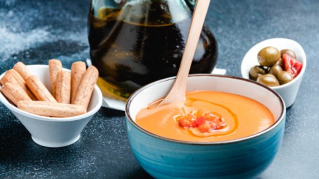 Receta Masterchef: salmorejo de zanahorias en escabeche con requesón