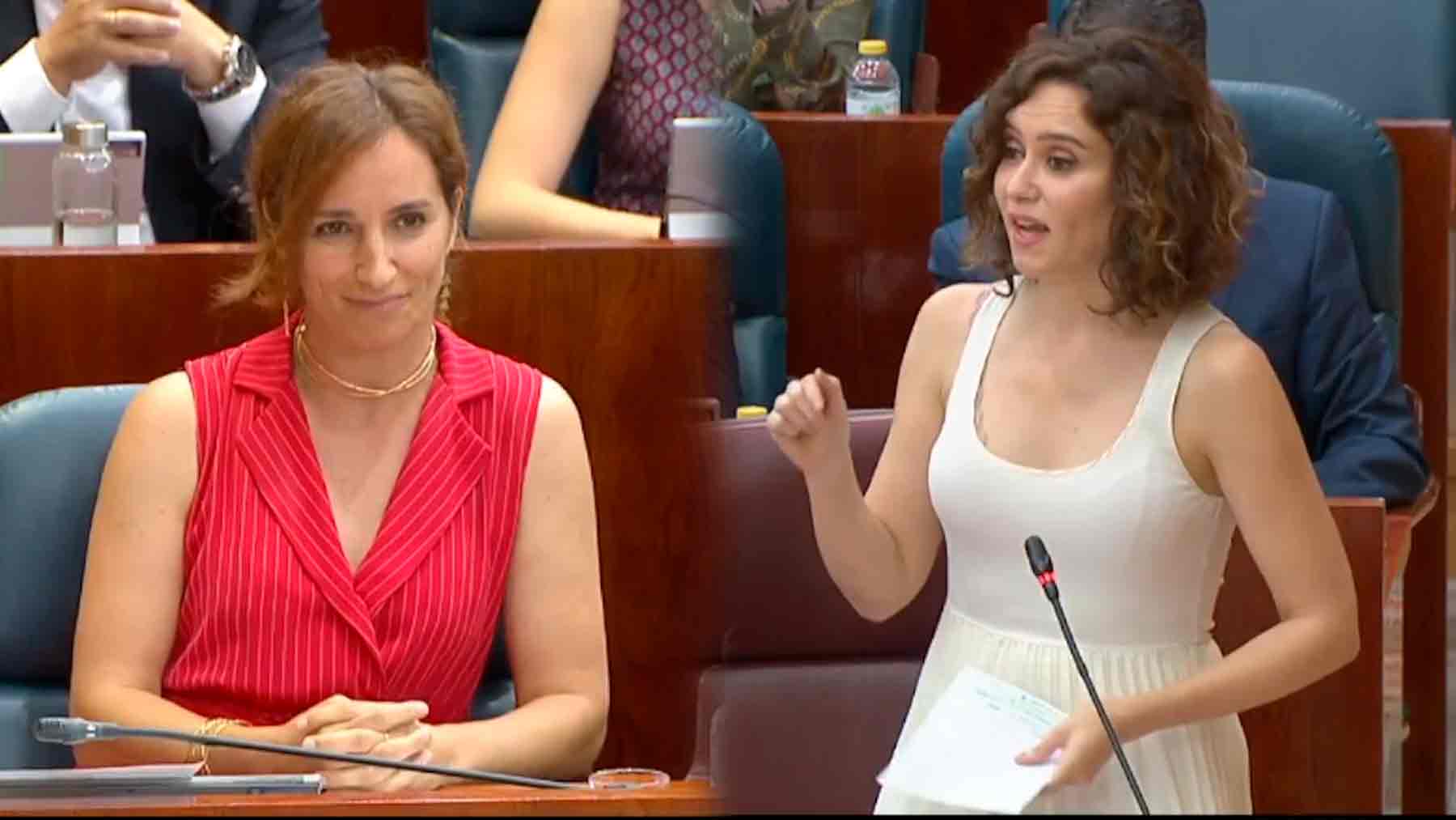 Mónica García e Isabel Díaz Ayuso.