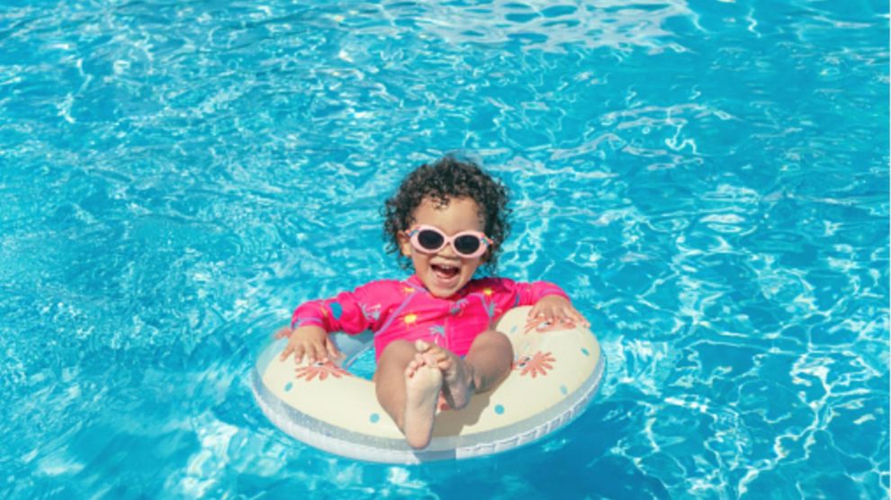 Llevar a tu bebé a la piscina » Educación Especial