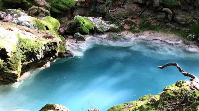 Una de las cascadas naturales más impresionantes está en España