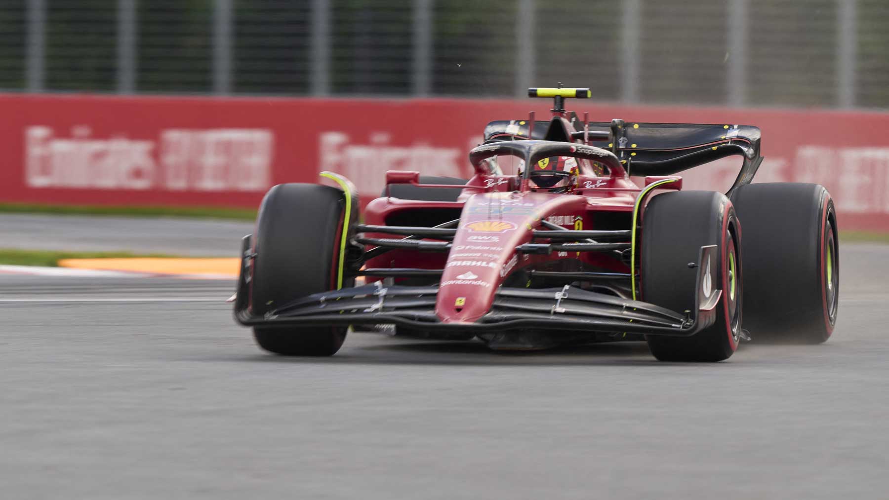 Carlos Sainz, durante la sesión de libres en el GP de Fórmula 1 de Canadá (AFP)