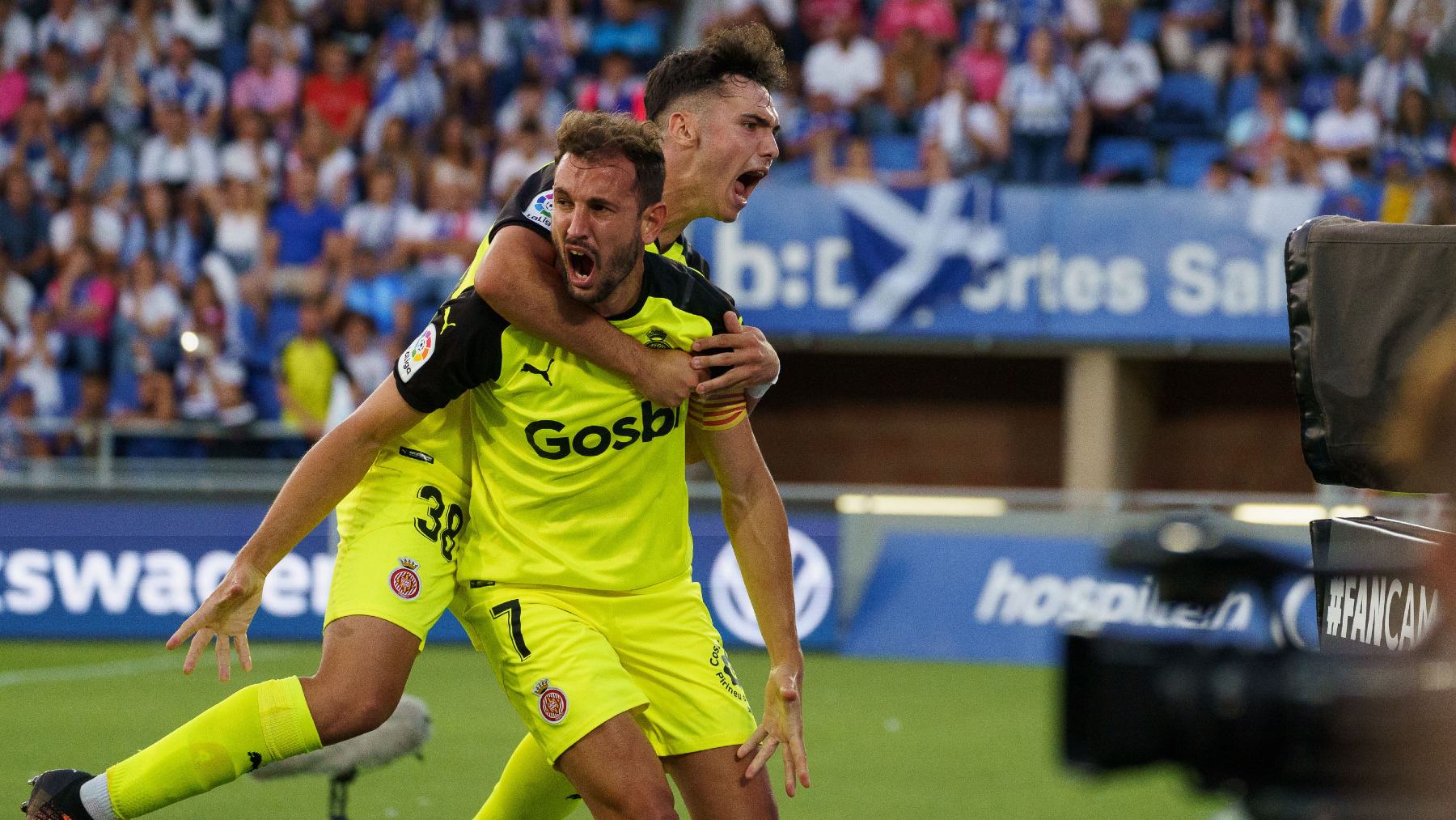 Stuani celebra su gol al Tenerife. (EFE)