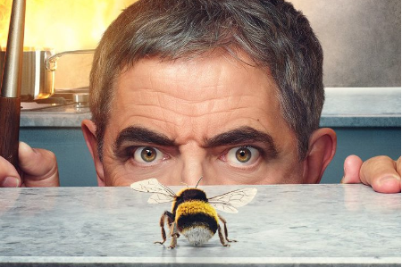 El hombre contra la abeja