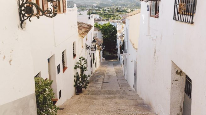 Pueblo español que te hará sentir en las islas griegas