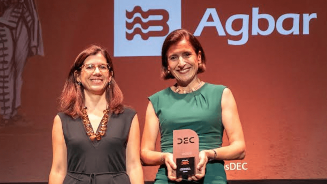 Agbar, galardonada en los Premios DEC 2022 por su programa de experiencia de cliente ‘Contigo’