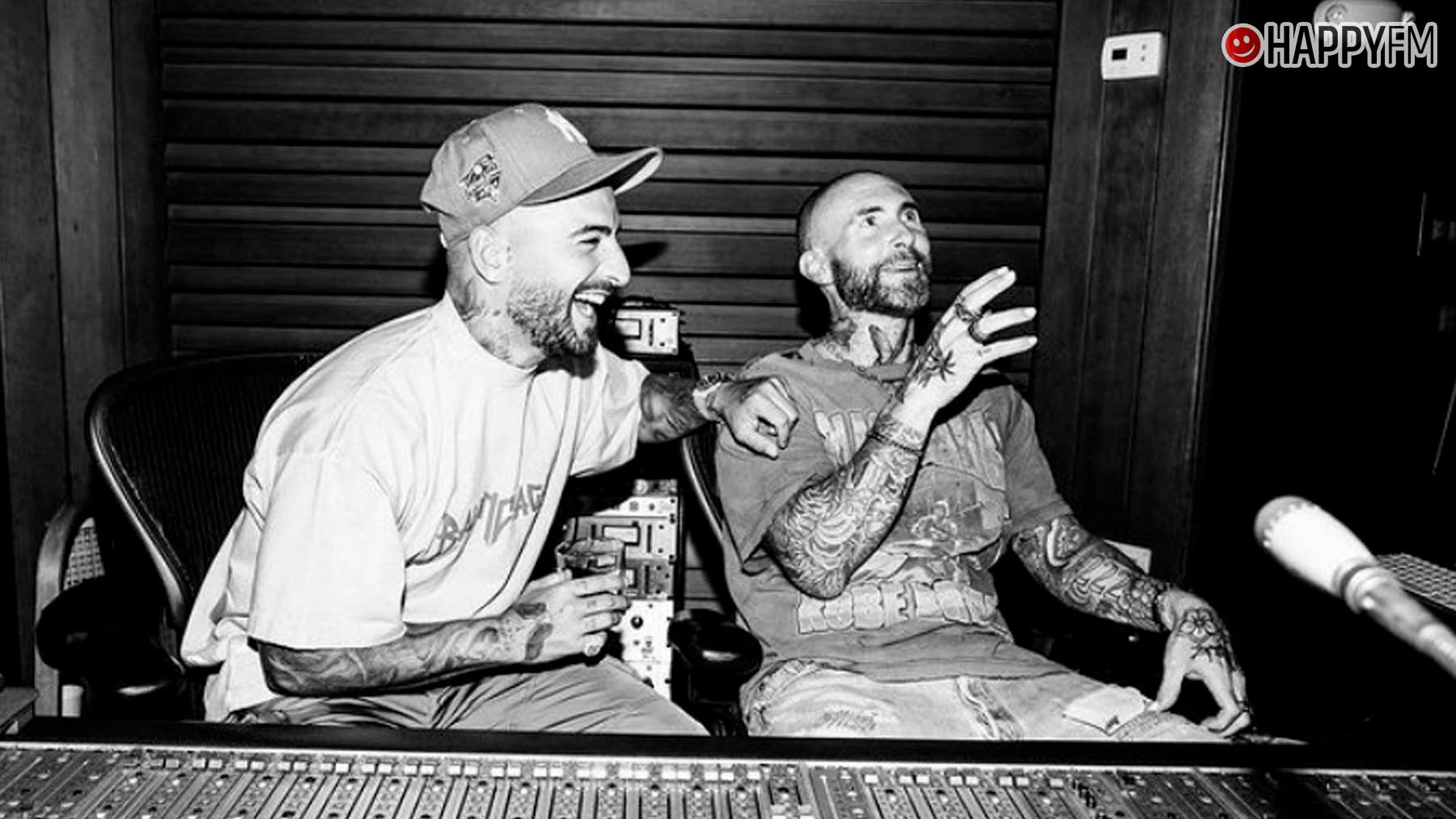 Maluma y Adam Levine.