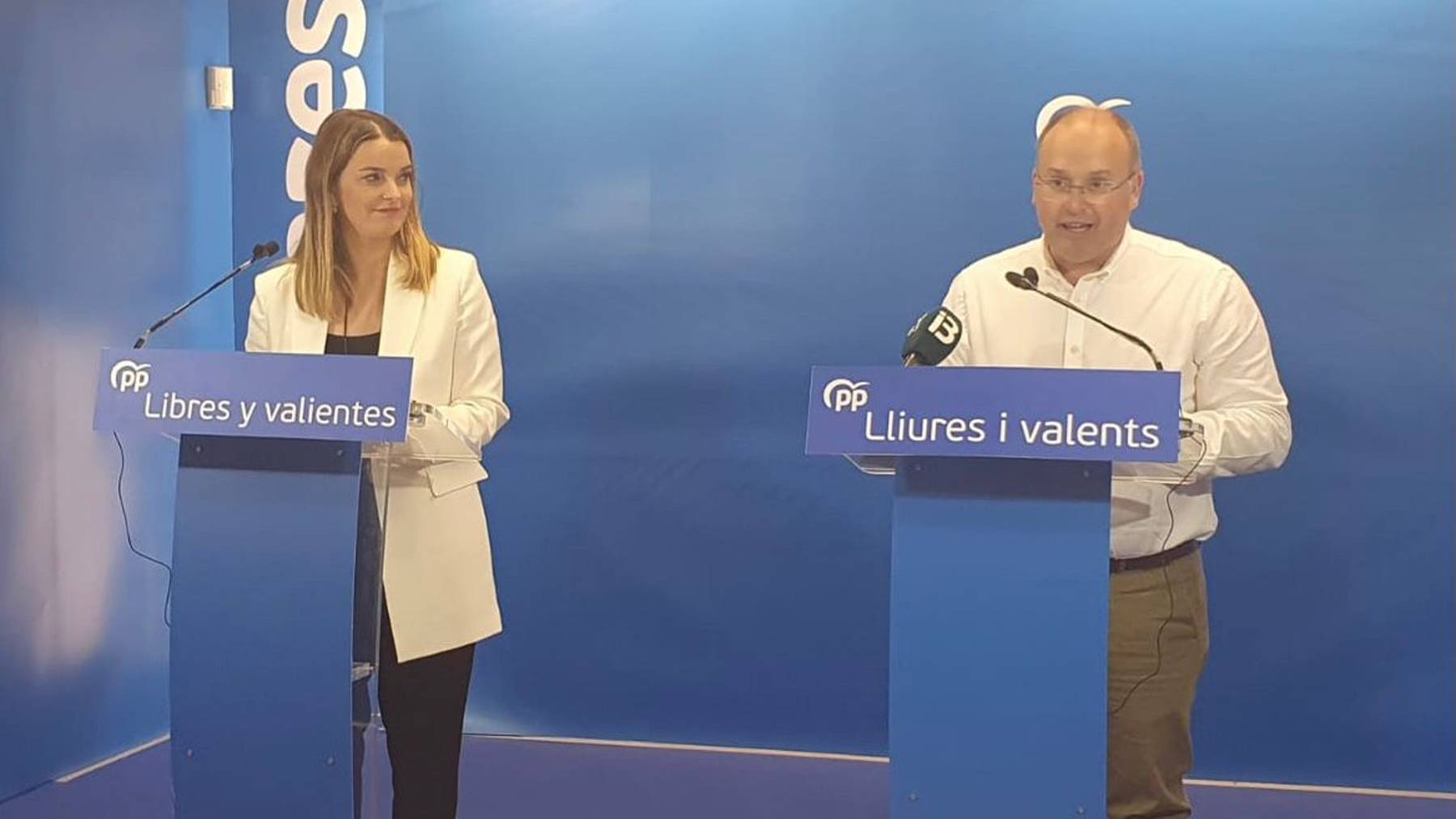 Marga Prohens y Miguel Tellado en su comparecencia ante la prensa.