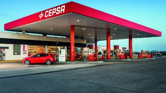 Cepsa ofrecerá un ahorro de 30 céntimos por litro hasta finales de año