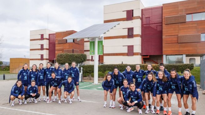 Iberdrola y la Real Federación Española de Fútbol (RFEF) han presentado la primera Ciudad del Fútbol Sostenible en las instalaciones de concentración de las selecciones españolas de fútbol en Las Rozas, Madrid.