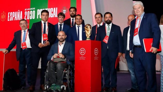 La Junta se alía con ayuntamientos y clubes para hacer de Andalucía sede del Mundial 2030