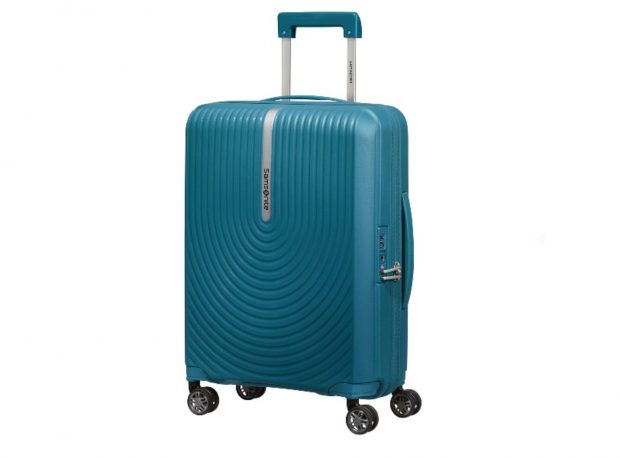Las 10 maletas de Hipercor a precios de locos que necesitarás para tus  vacaciones